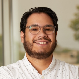 Headshot of Gerardo Roca