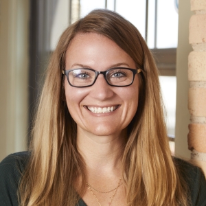 Headshot of Jenny Bohac