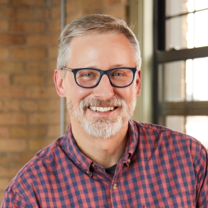 Headshot of Tim Hanrahan