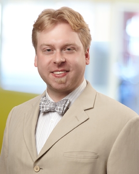 Headshot of Robert Lysholm III